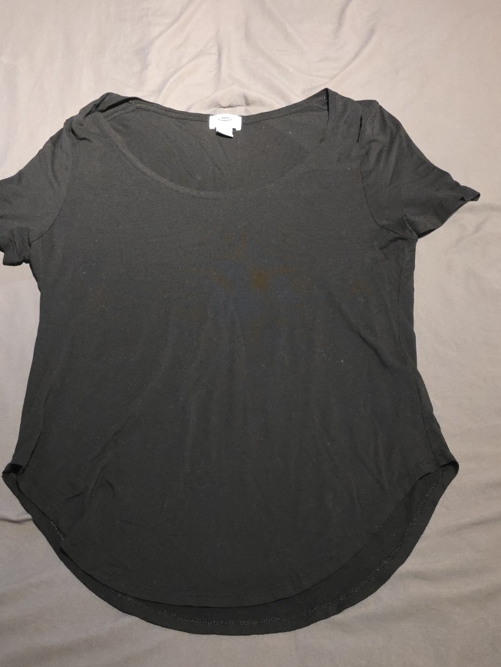 Old Navy Black Scoop Neck Short Sleeve Tee